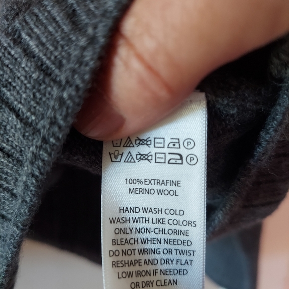 NWT Rachel Zoe Merino Wool Gray Turtleneck Sweater - Picture 7 of 9